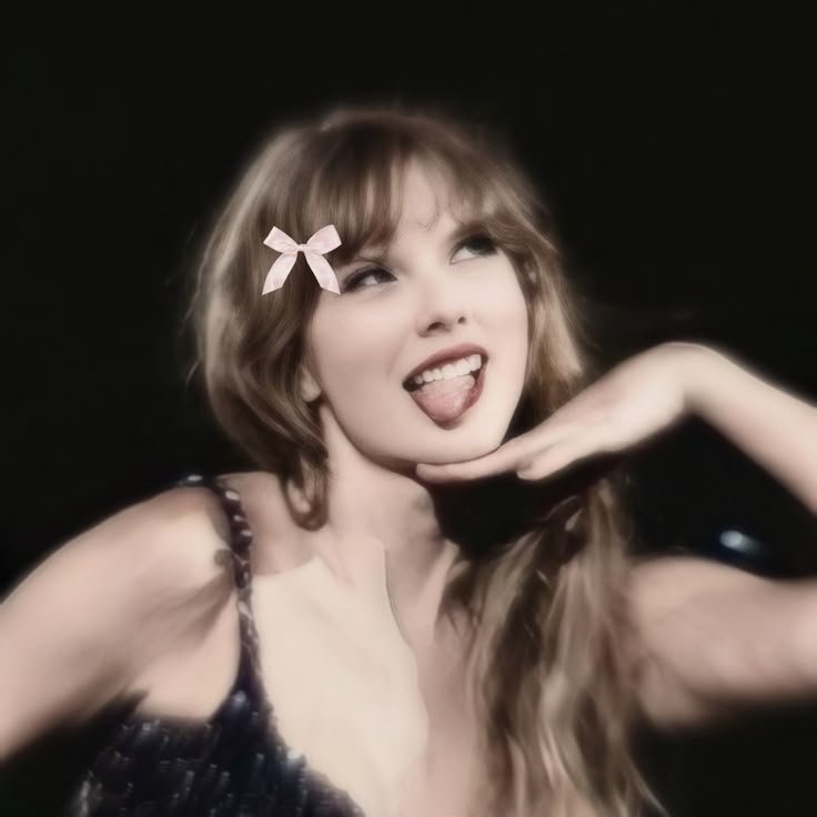 Taylor Swift PFP Cool