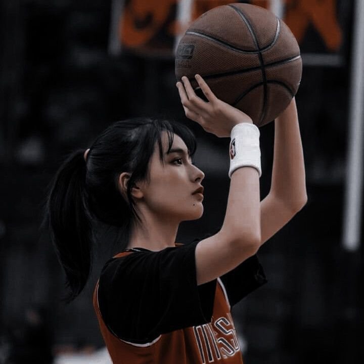 Basketball PFP Girl