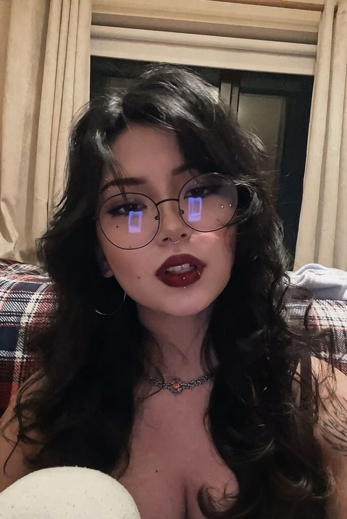 Baddie TikTok PFP