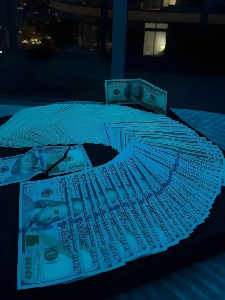 Money PFP For Instagram