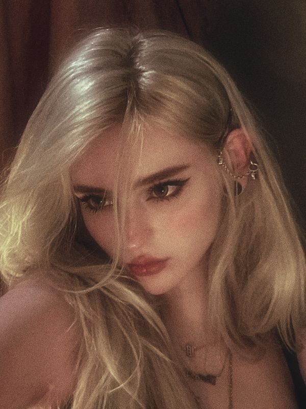 Soft Baddie PFP