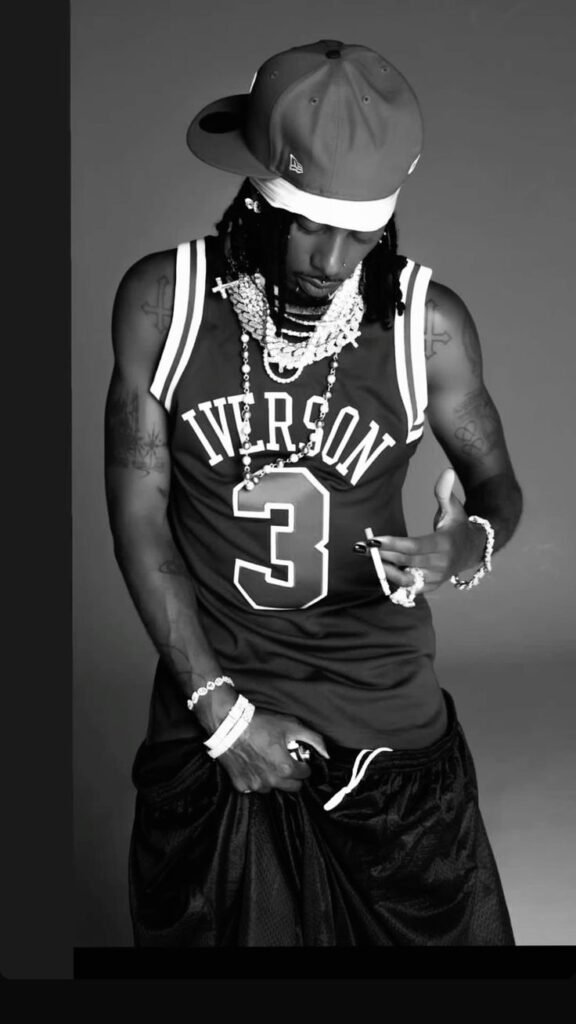 Carti PFP Black And White